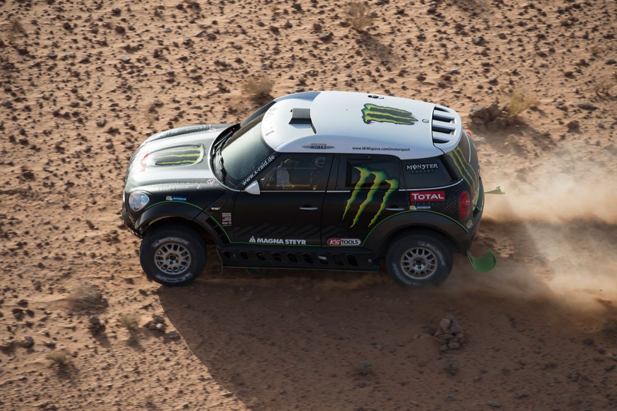 Dakar_Peterhansel_01