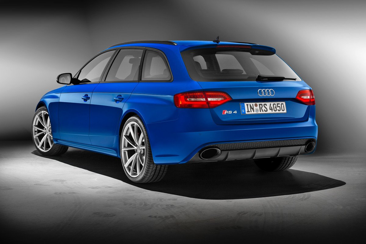 Audi RS4 Avant Nogaro