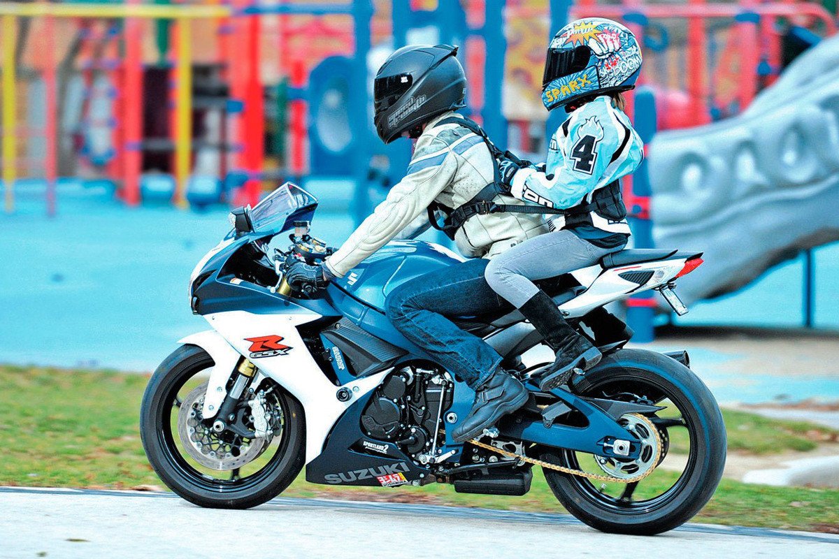 especial niños moto