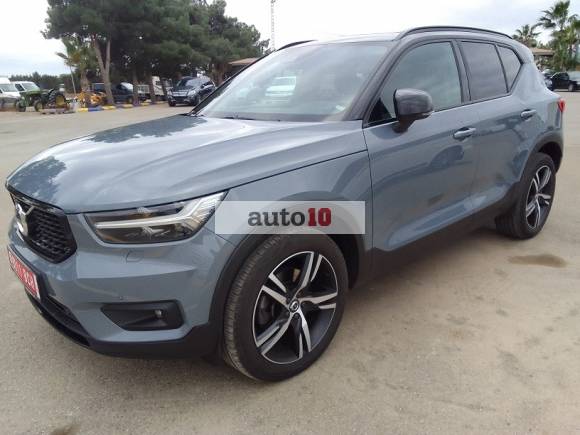 VOLVO XC40 2.0 D4 AWD R-Design AUT. 190 CV. 