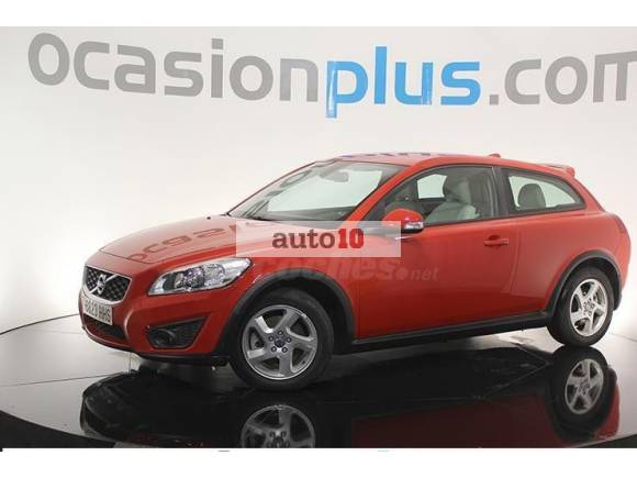 VOLVO C30
