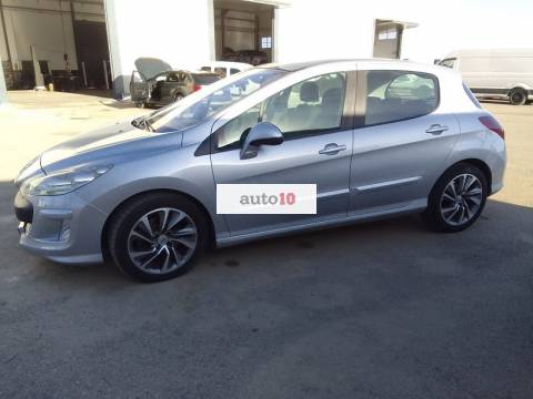 PEUGEOT 308 2.0 HDI 136 CV.  