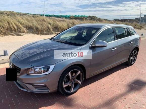 Volvo V60 2.0 T3 R-Design
