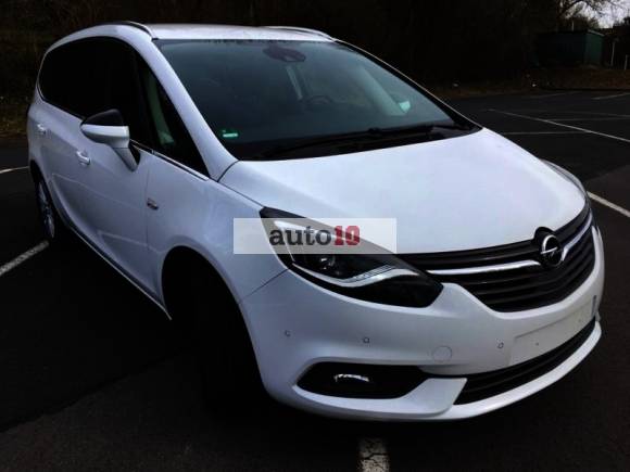 Opel Zafira INNOVATION 1.6