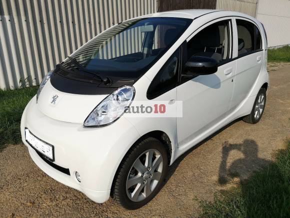 Peugeot iOn Active
