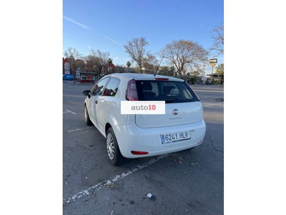 Vendo mi coche FIAT Punto 1.2 8v 51kW 69CV Gasolina SS 3p. Etiqueta C Verde