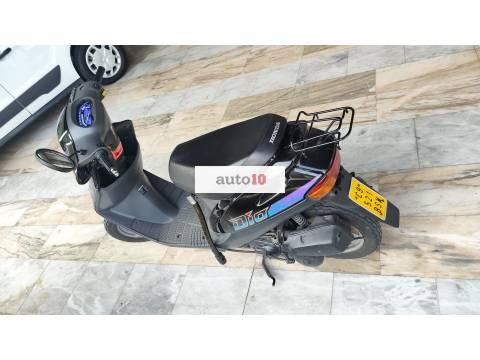 SE VENDE SCOOTER HONDA MUY BARATA