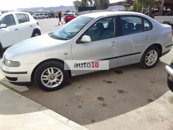 SEAT TOLEDO 1.9 TDI 110 CV.  