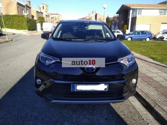 Toyota RAV 4 2.5 hybrid