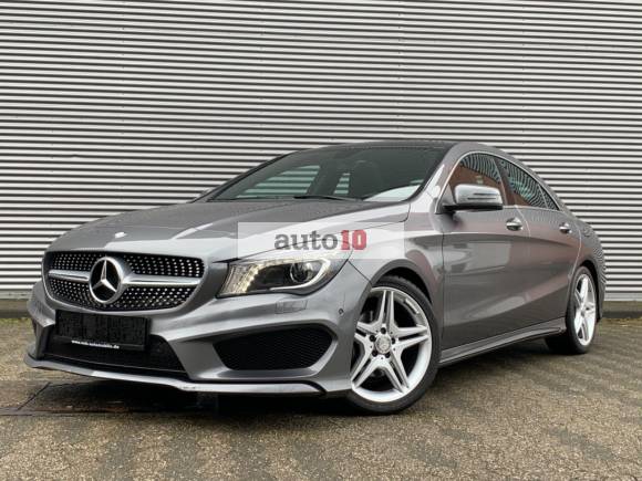 Mercedes-Benz CLA 200 AMG-Paket Panorama Limousine
