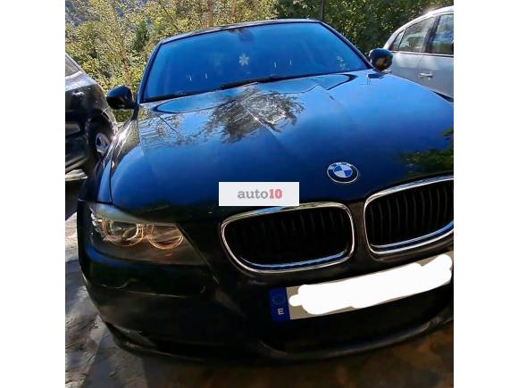 Vendo o intercambio coche. 