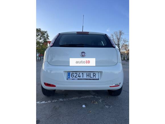 ¡Perfecta oportunidad de compra! FIAT Punto 1.2 - 69CV. Etiqueta C Verde. 