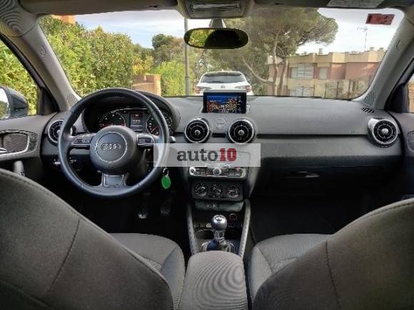 Audi A1 Sportback 1.4TDI ultra Adrenalin2