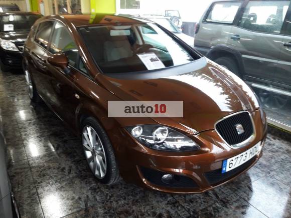 SE VENDE SEAT LEON 1.6TDI CR STYLE COPA