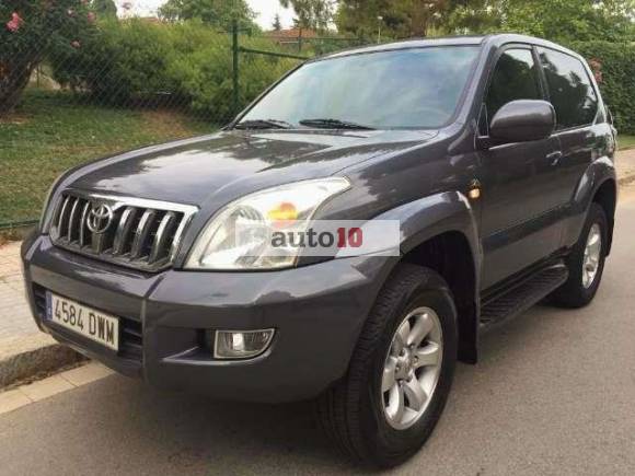 Toyota Land Cruiser 3.0D-4D VXL 