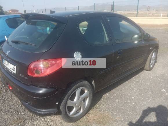 PEUGEOT 206 2.0 HDI 90 CV. 