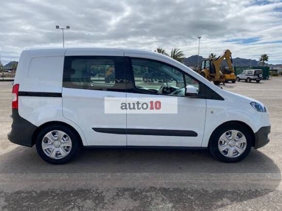 FORD TRANSIT COURIER 1.5 TDCI 5 plazas.  