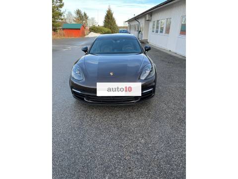 2018 Porsche Panamera