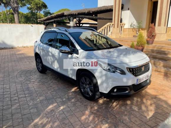 PEUGEOT 2008 Style 1.6 BlueHDi 100CV 5p. 63.000km