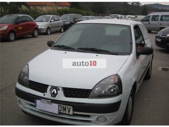 RENAULT Clio