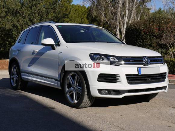 Volkswagen Touareg 3.0TDI V6 R-line BMT 245