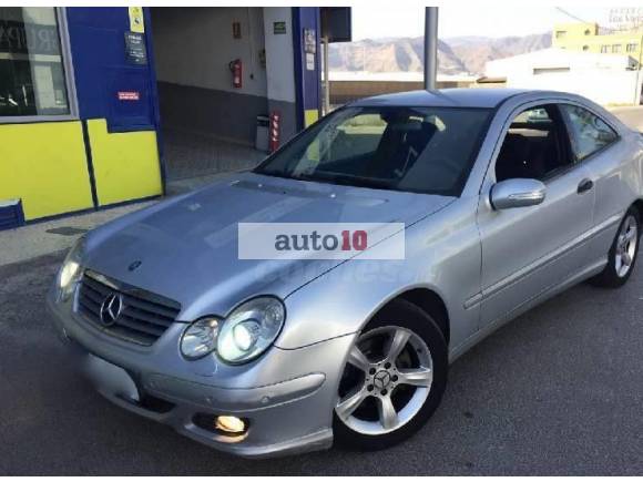 MERCEDES-BENZ Clase C