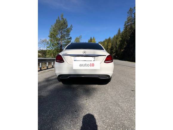 Mercedes-Benz C-Klasse 2015----7000€