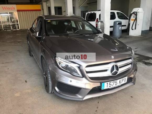 Mercedes-Benz GLA 220 CDI AMG Line 7G-DCT