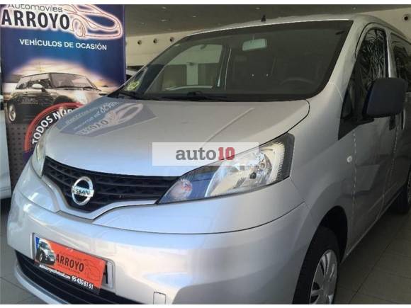 NISSAN NV200