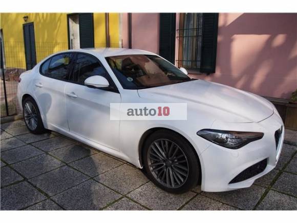Alfa Romeo Giulia 2.2 Turbodiesel AT8 Super