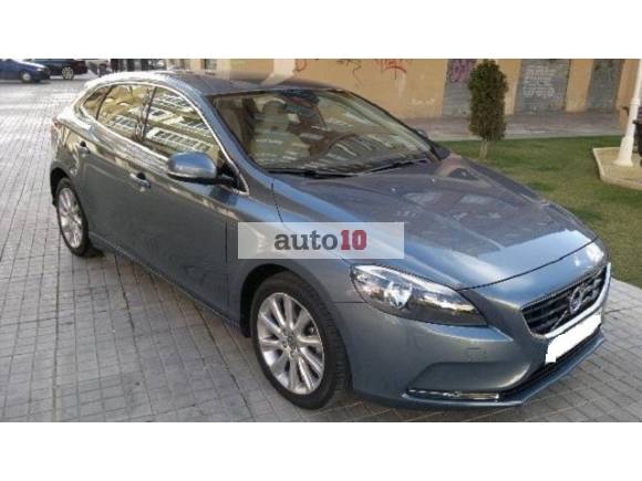Volvo V40 1.6 D2 Momentum