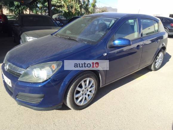 OPEL ASTRA 1.7 DCTI 5 PUERTAS. 