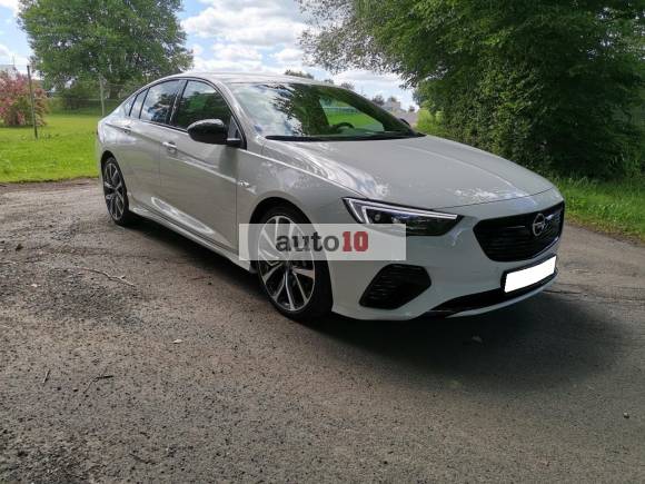 Opel Insignia Grand Sport 2.0 4x4 GSI