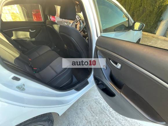 Coche de primera mano