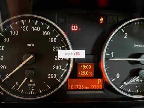 BMW X1  2011