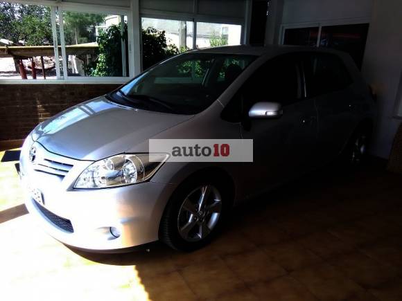 TOYOTA AURIS 1.4 D-4D 90 CV.  