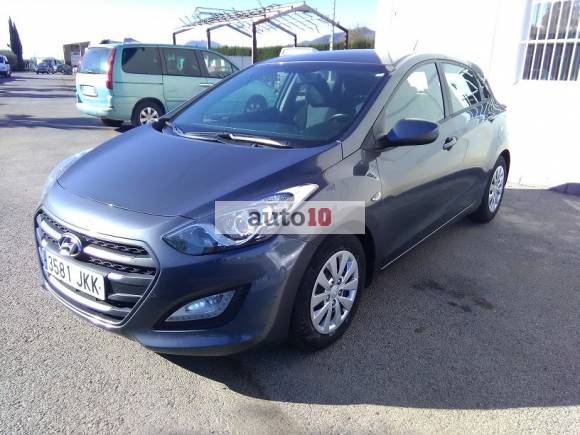 HYUNDAI i30 1.6 CRDI 129 CV.  