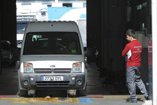 El 40% de los coches no tiene pasada la ITV