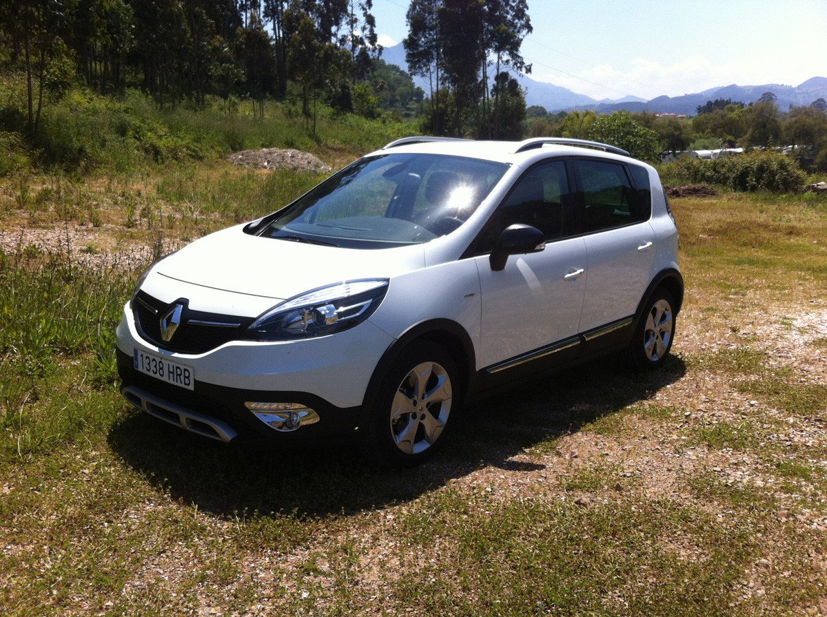 Nuevo Renault Scenic Xmod: la alternativa a los SUV en formato monovolumen
