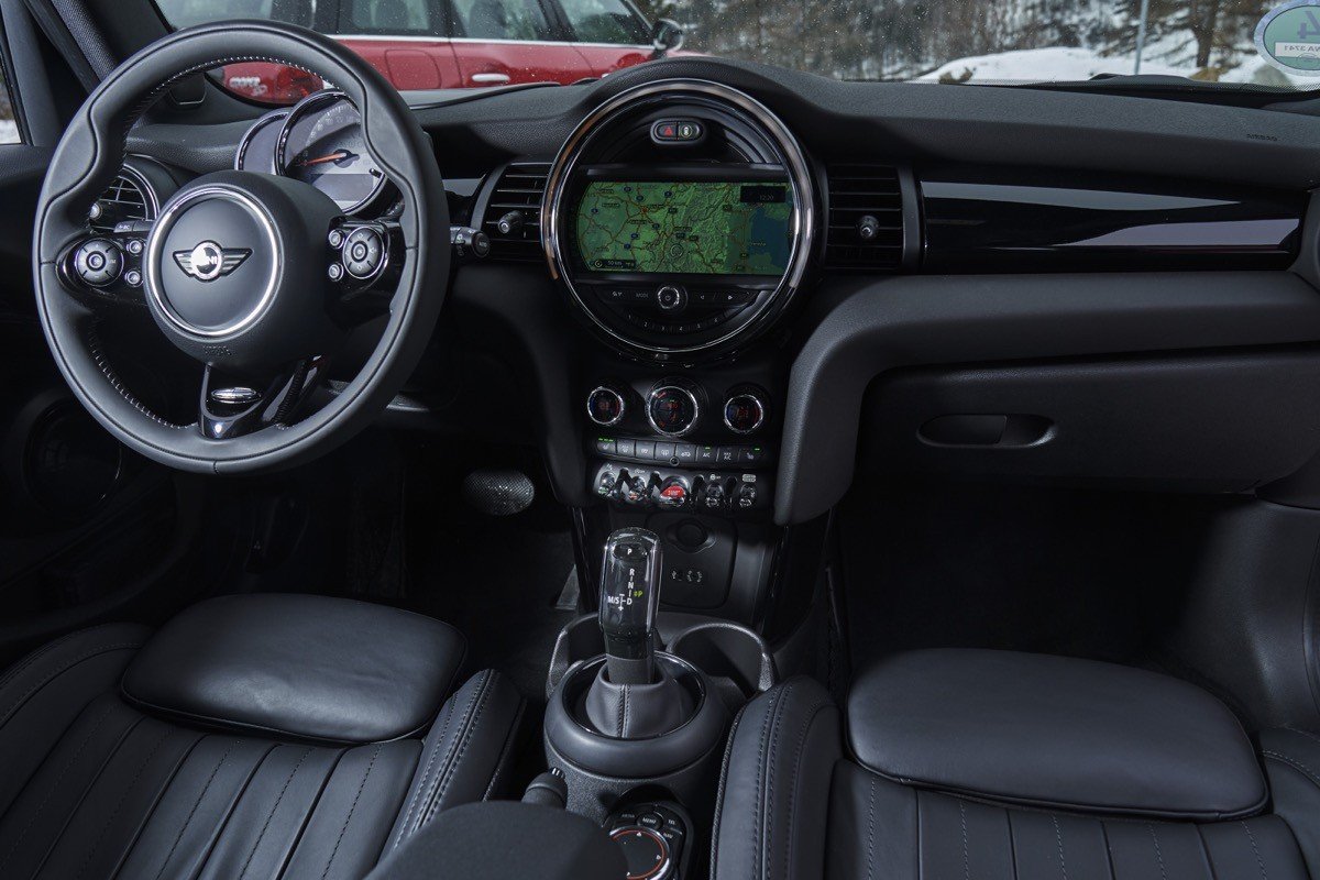 La gama MINI, ahora con cambio automático de doble embrague