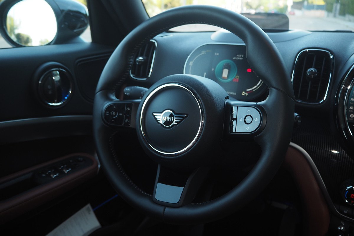 Prueba y opinión del Mini Countryman: medidas, precio y comportamiento del Cooper SE