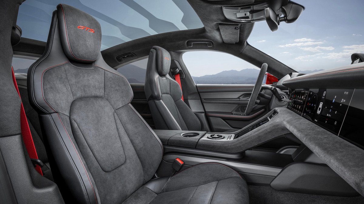 Novedades en el Porsche Taycan: una nueva carrocería Sport Turismo y la versión GTS