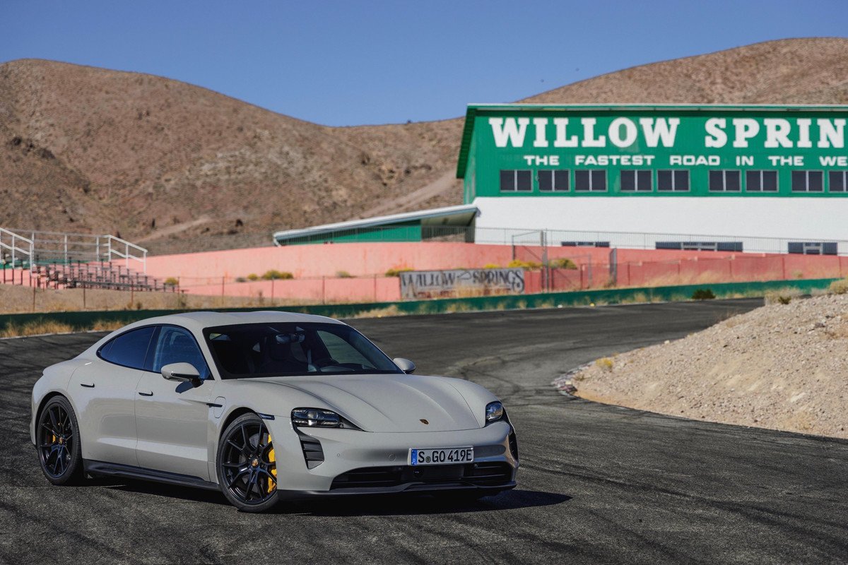 Novedades en el Porsche Taycan: una nueva carrocería Sport Turismo y la versión GTS