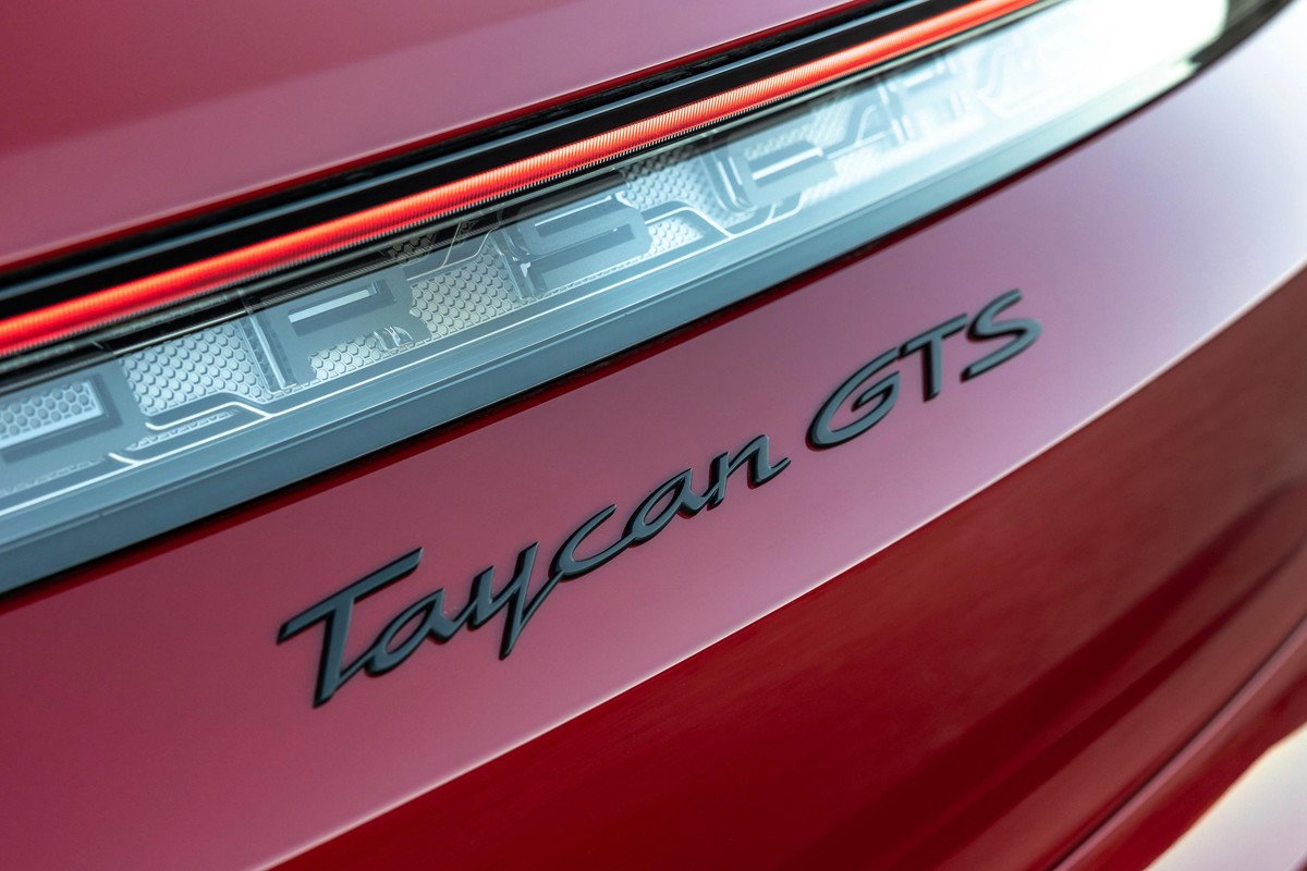 Novedades en el Porsche Taycan: una nueva carrocería Sport Turismo y la versión GTS