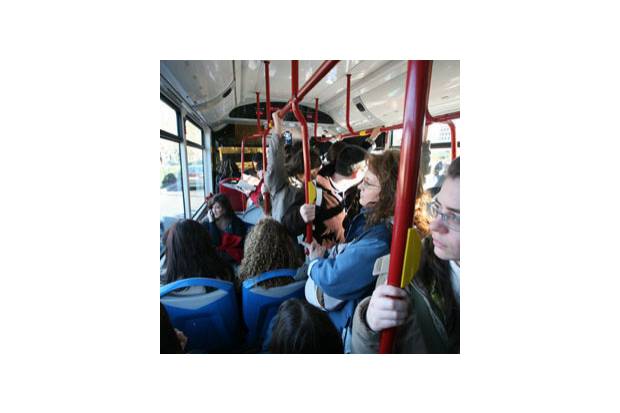 Transportes públicos: Inseguros a cualquier velocidad
