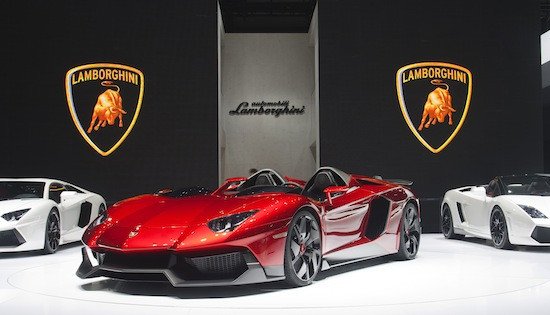 La estrella inesperada del Salón de Ginebra fue el Lamborghini Aventador J.