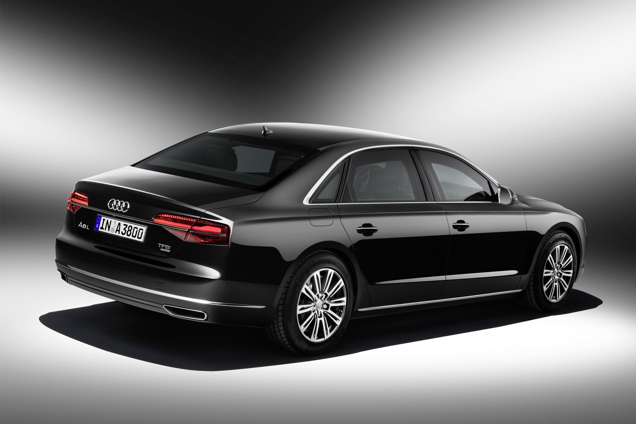Audi A8 L Security: ¿uno de los coches más seguros de la historia?