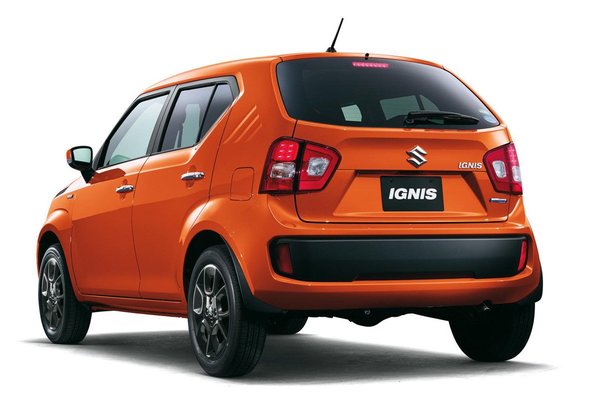 Suzuki prepara tres prototipos para el Salón de Tokio 2015