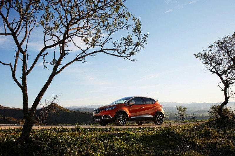 Renault Captur: primeras fotos oficiales del SUV urbano de Renault