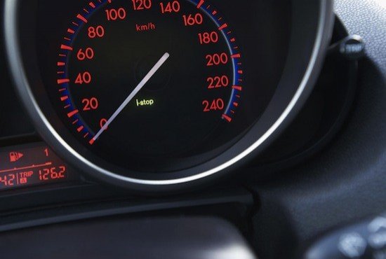 Mazda 3 2.0 DISI iStop: diferencias entre “start stop” y micro híbrido